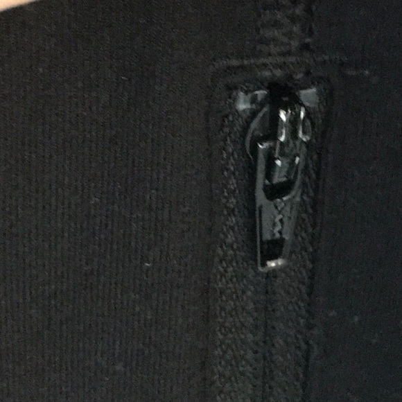 Lululemon Stride Sweater - Picture 10 of 10